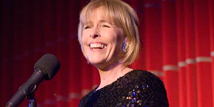 Liz Robertson in songs from my trunk
