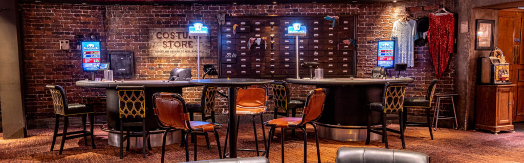 Lola's Casino - Venue Guide